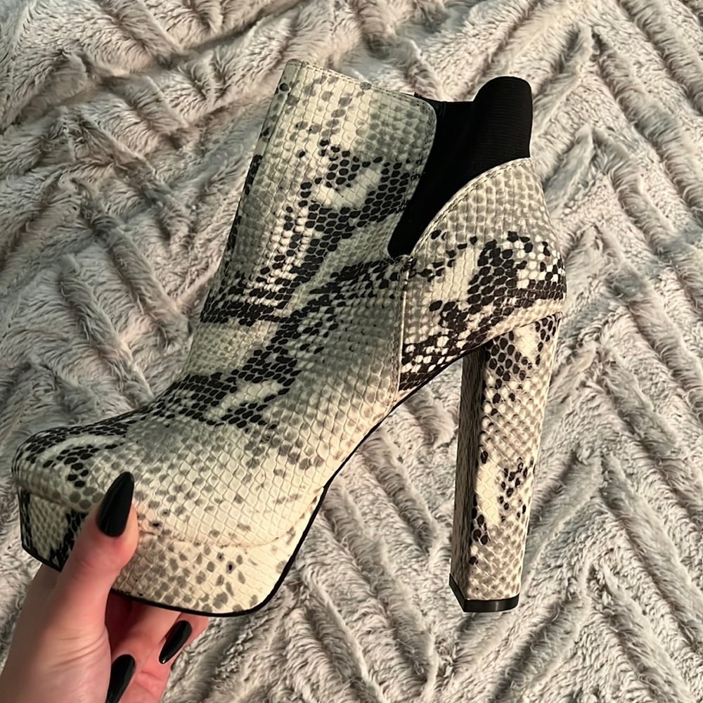 Dolls kill Snake skin booties